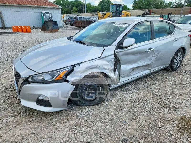 2019 Nissan ALTIMA фото