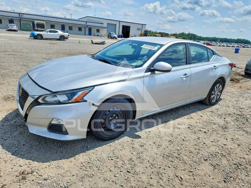 2019 Nissan ALTIMA фото