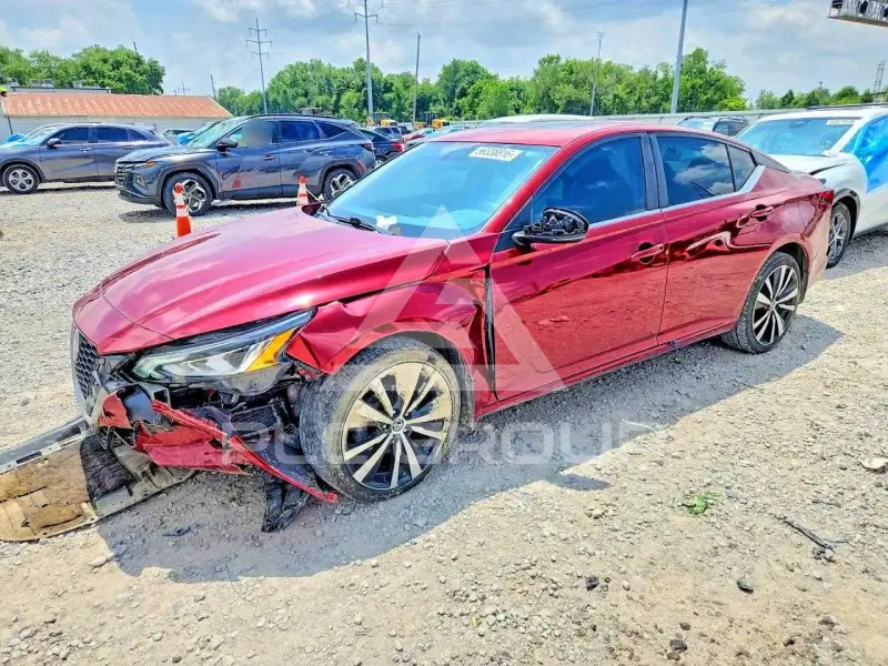 2019 Nissan ALTIMA фото