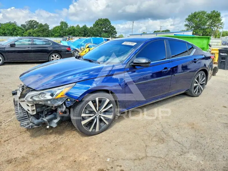 2019 Nissan ALTIMA photo