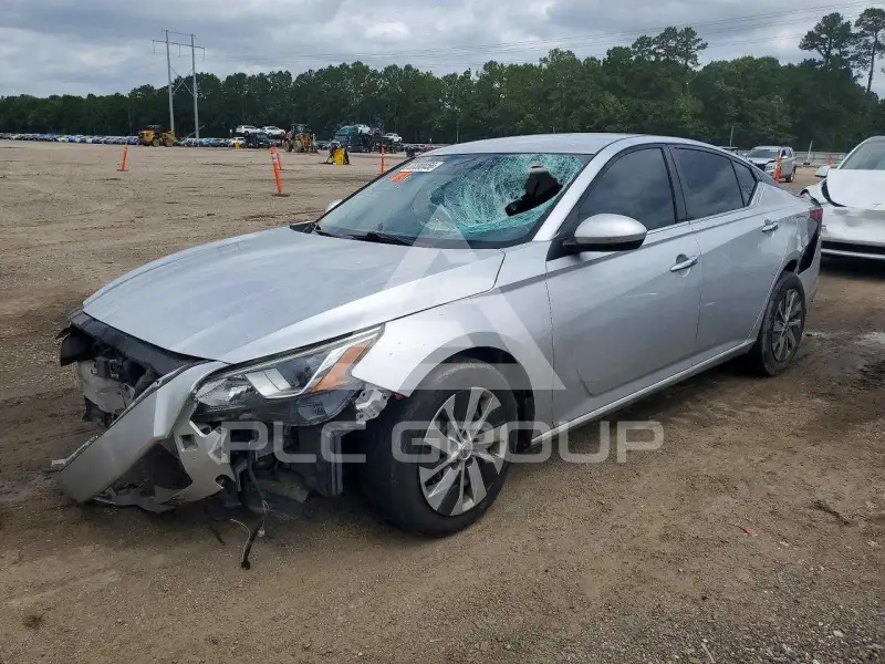 2019 Nissan ALTIMA photo