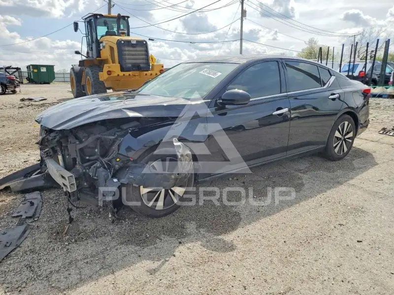 2019 Nissan ALTIMA фото