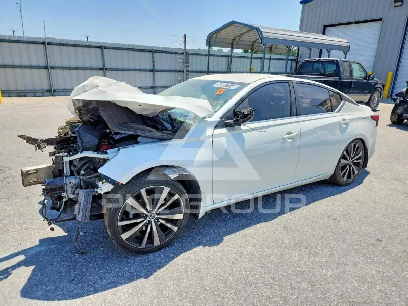2019 Nissan ALTIMA фото