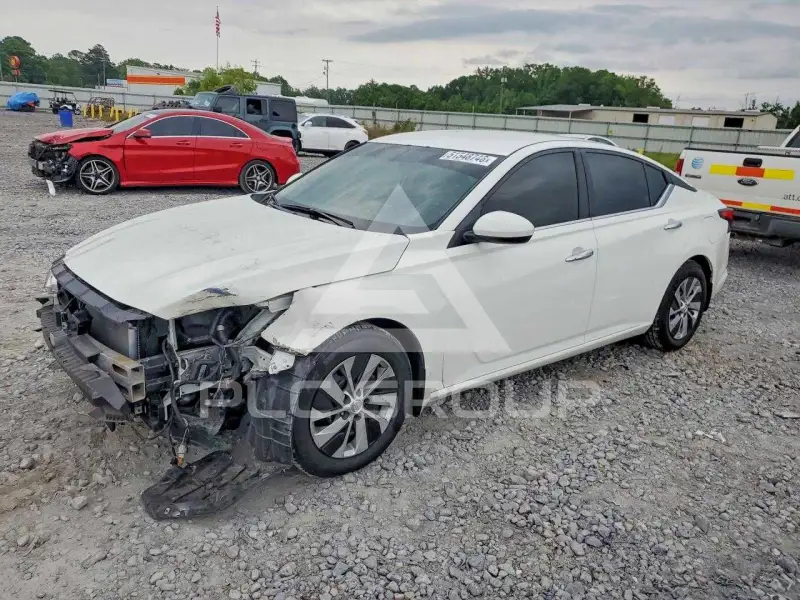 2019 Nissan ALTIMA photo