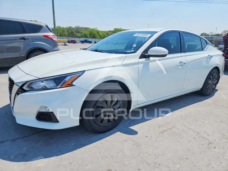2019 Nissan ALTIMA фото