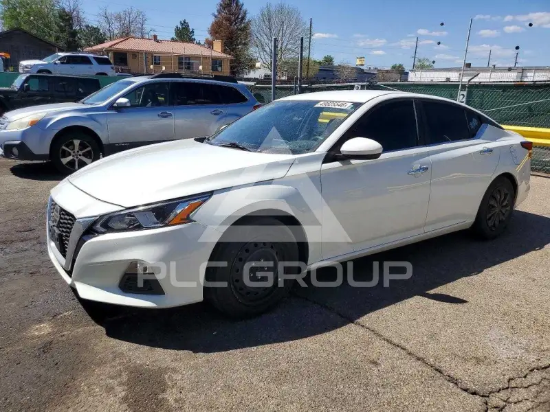 2019 Nissan ALTIMA фото