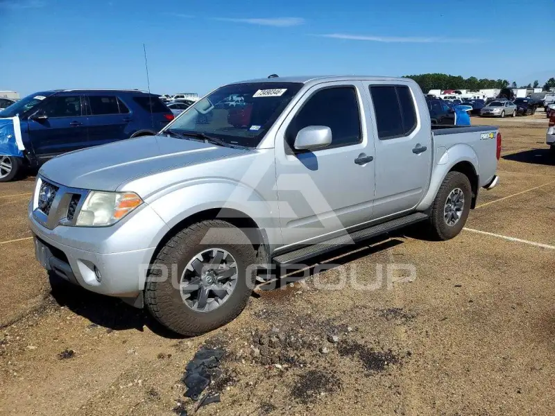 2019 Nissan FRONTIER photo