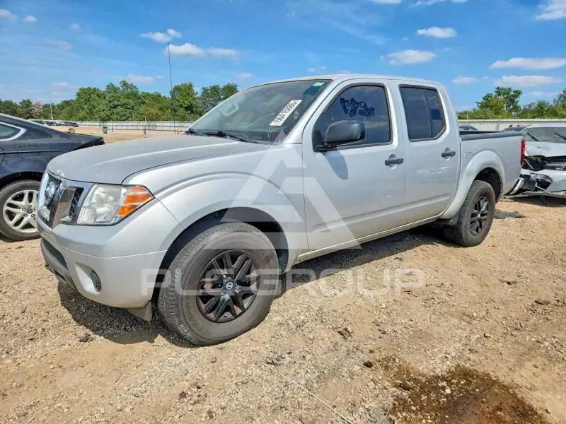 2019 Nissan FRONTIER photo