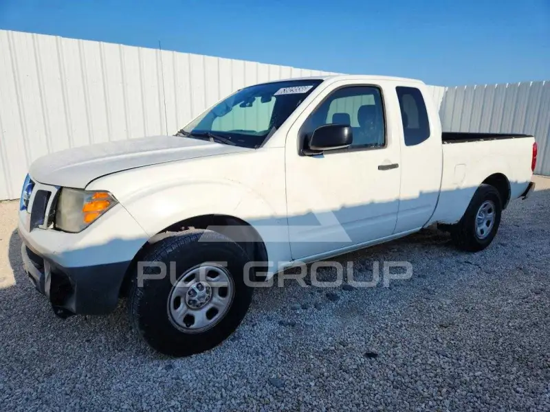 2019 Nissan FRONTIER photo