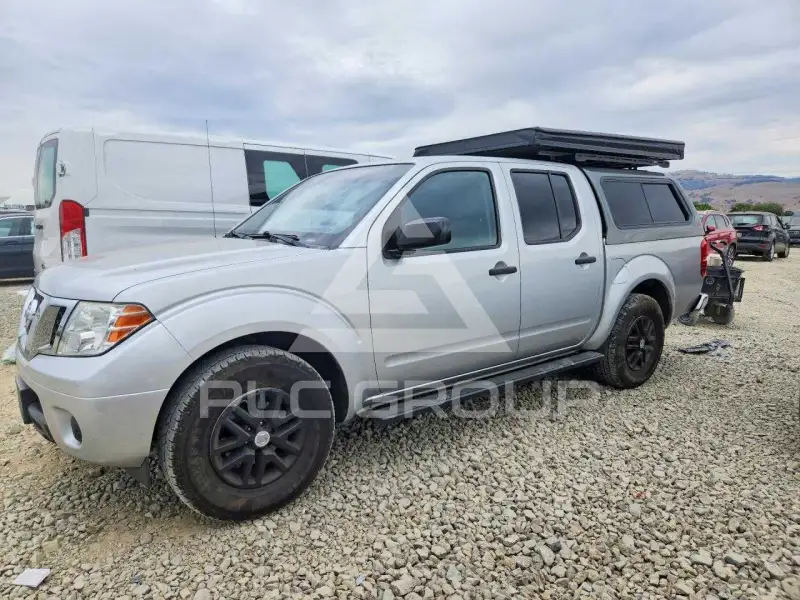 2019 Nissan FRONTIER photo