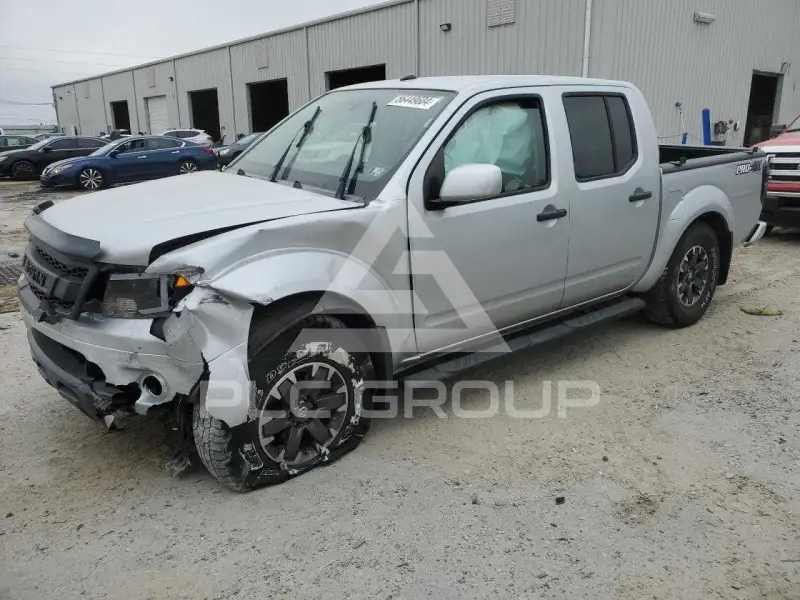 2019 Nissan FRONTIER photo