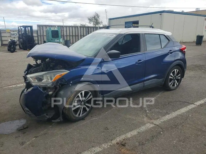 2019 Nissan KICKS photo