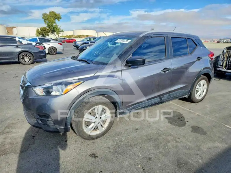 2019 Nissan KICKS photo