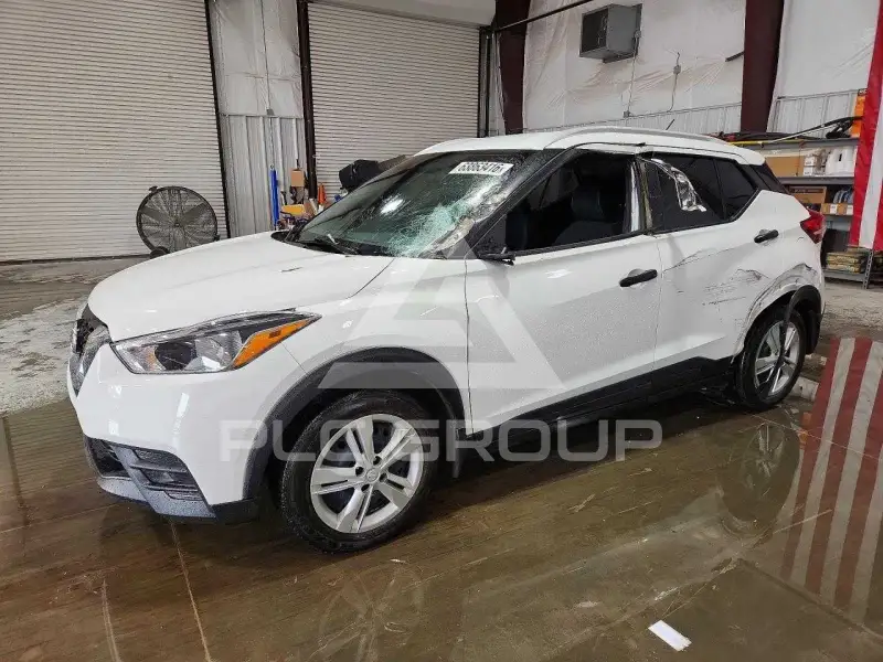 2019 Nissan KICKS photo