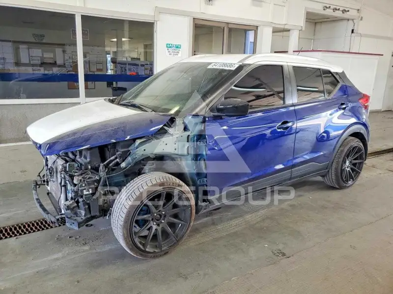 2019 Nissan KICKS photo