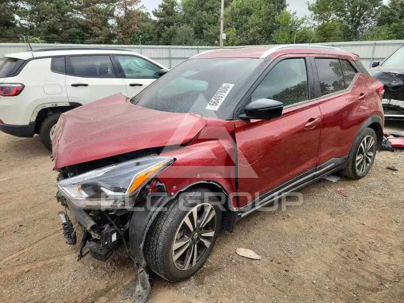 2019 Nissan KICKS фото