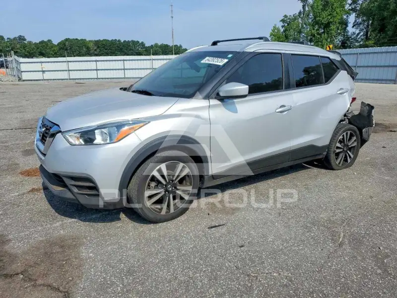 2019 Nissan KICKS photo