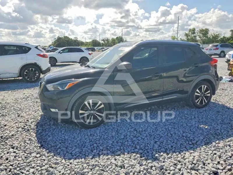 2019 Nissan KICKS фото