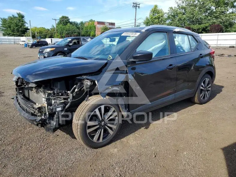 2019 Nissan KICKS photo