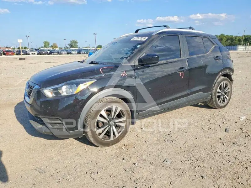 2019 Nissan KICKS photo