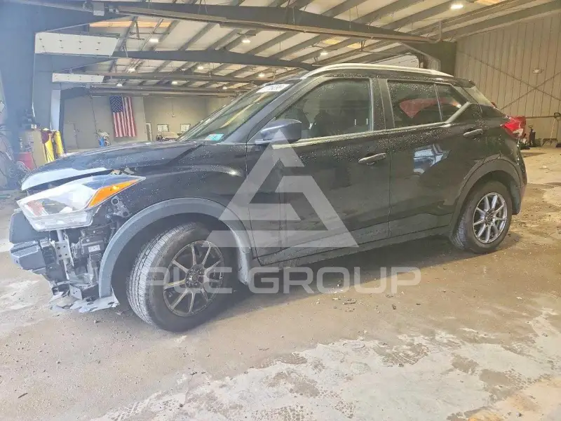 2019 Nissan KICKS фото