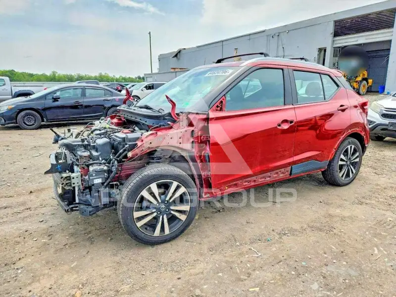 2019 Nissan KICKS фото