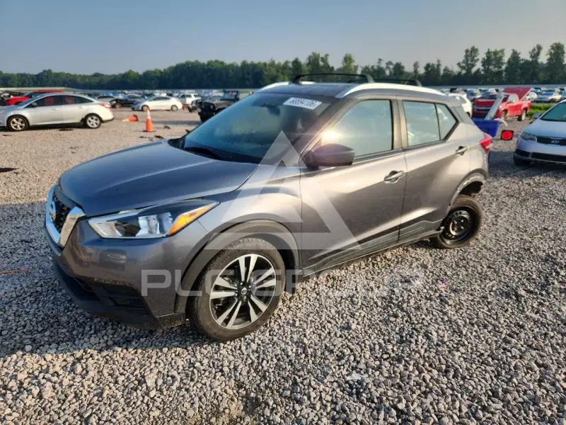 2019 Nissan KICKS photo
