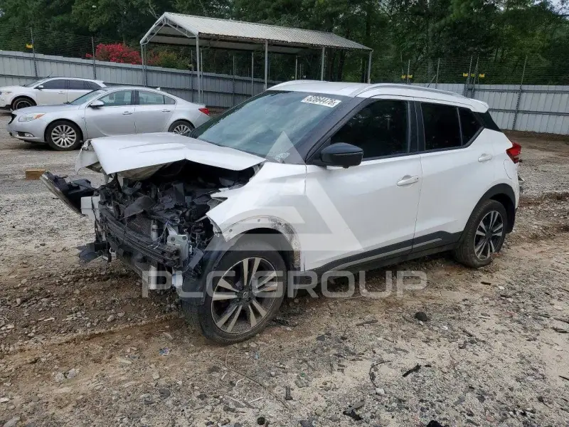 2019 Nissan KICKS фото