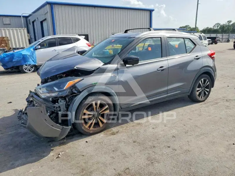 2019 Nissan KICKS фото