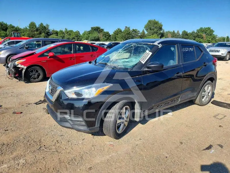 2019 Nissan KICKS фото