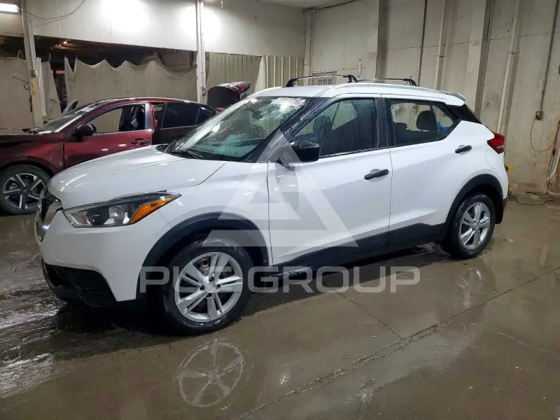 2019 Nissan KICKS фото
