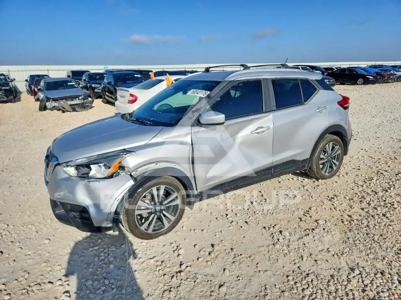 2019 Nissan KICKS фото