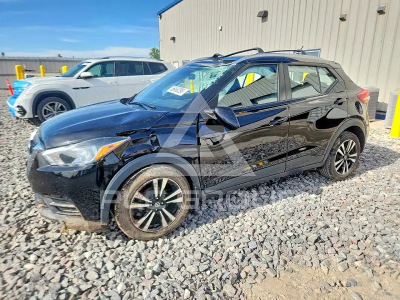 2019 Nissan KICKS фото