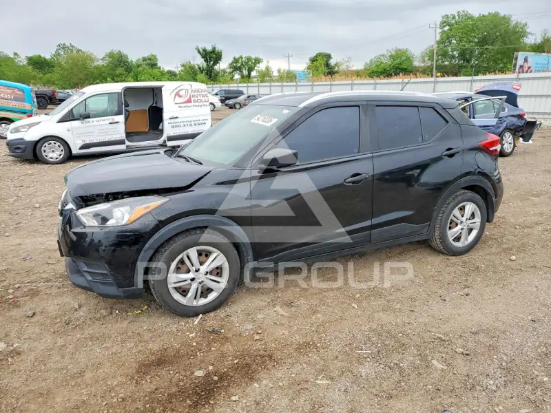 2019 Nissan KICKS фото