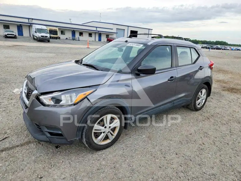 2019 Nissan KICKS photo