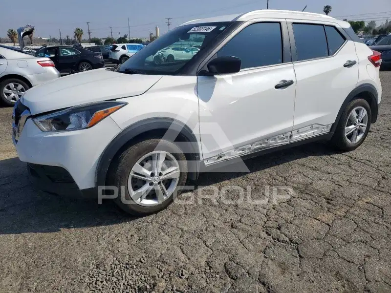 2019 Nissan KICKS photo
