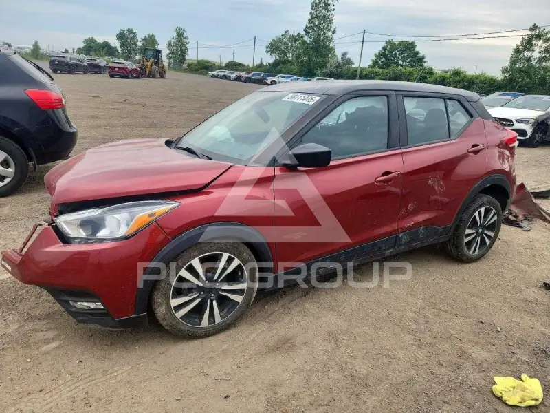 2019 Nissan KICKS фото