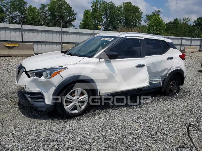 2019 Nissan KICKS фото