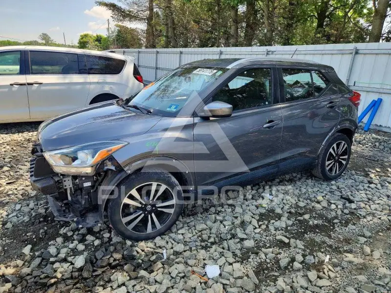 2019 Nissan KICKS фото