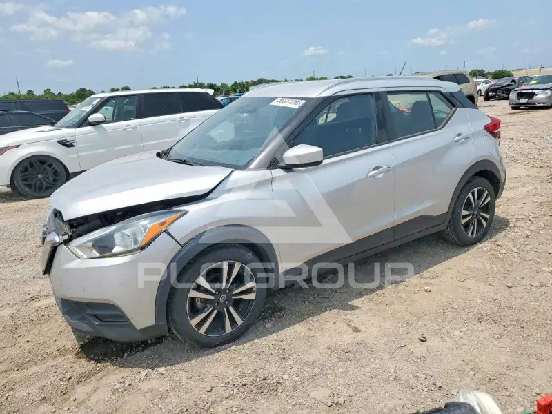 2019 Nissan KICKS photo