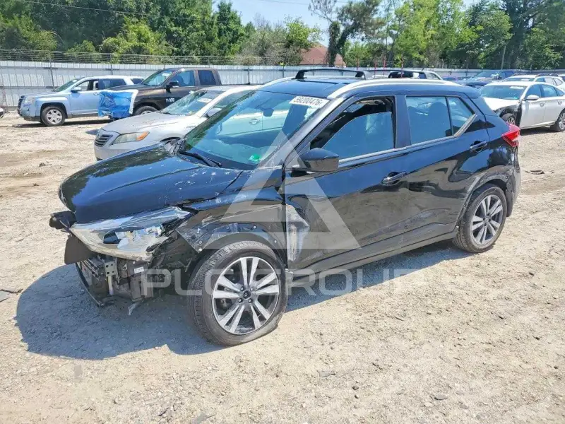 2019 Nissan KICKS photo