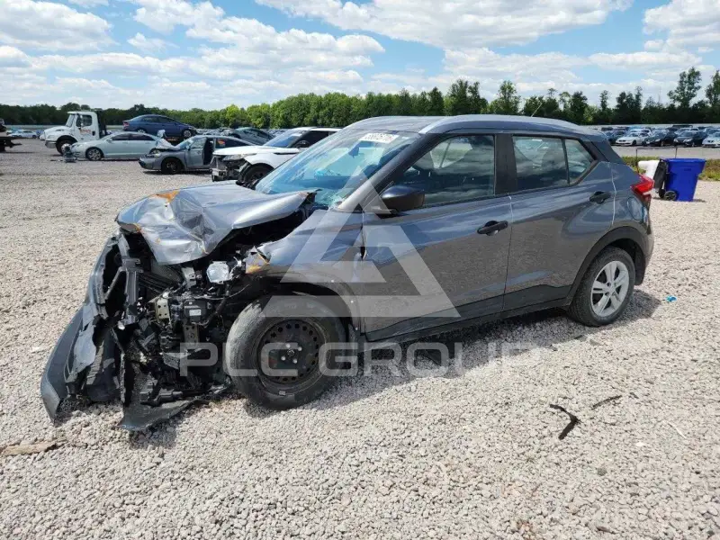 2019 Nissan KICKS photo