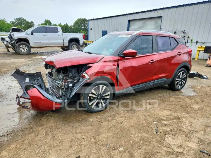 2019 Nissan KICKS photo