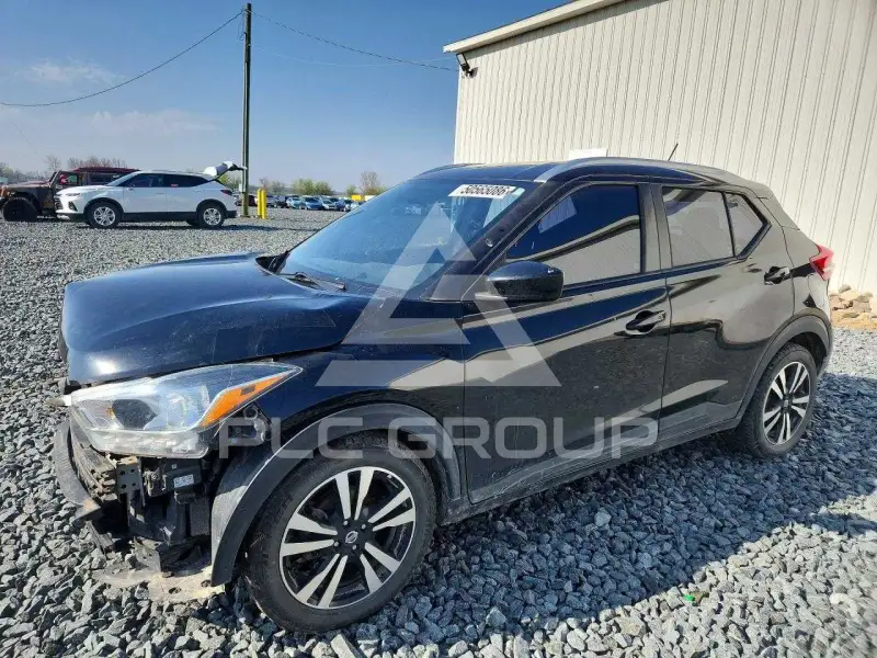 2019 Nissan KICKS photo