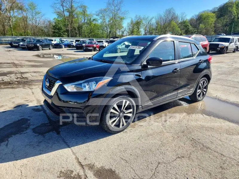 2019 Nissan KICKS photo