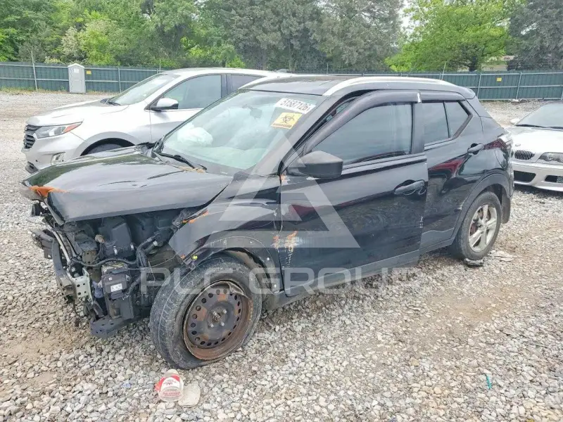 2019 Nissan KICKS фото