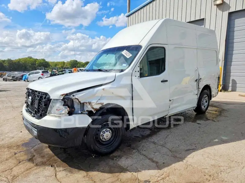 2019 Nissan NV фото