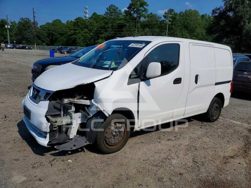 2019 Nissan NV 200 фото