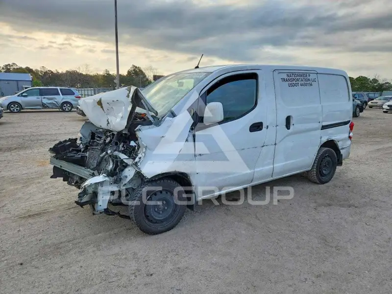 2019 Nissan NV фото