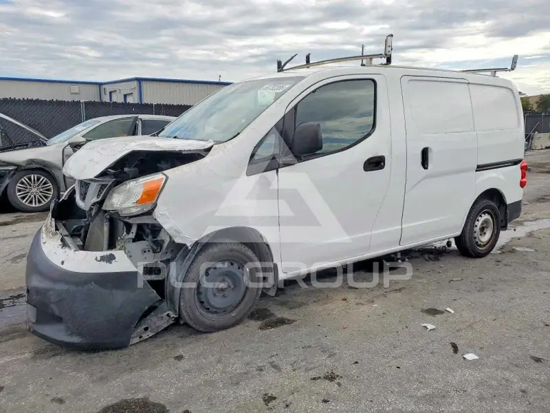 2019 Nissan NV фото